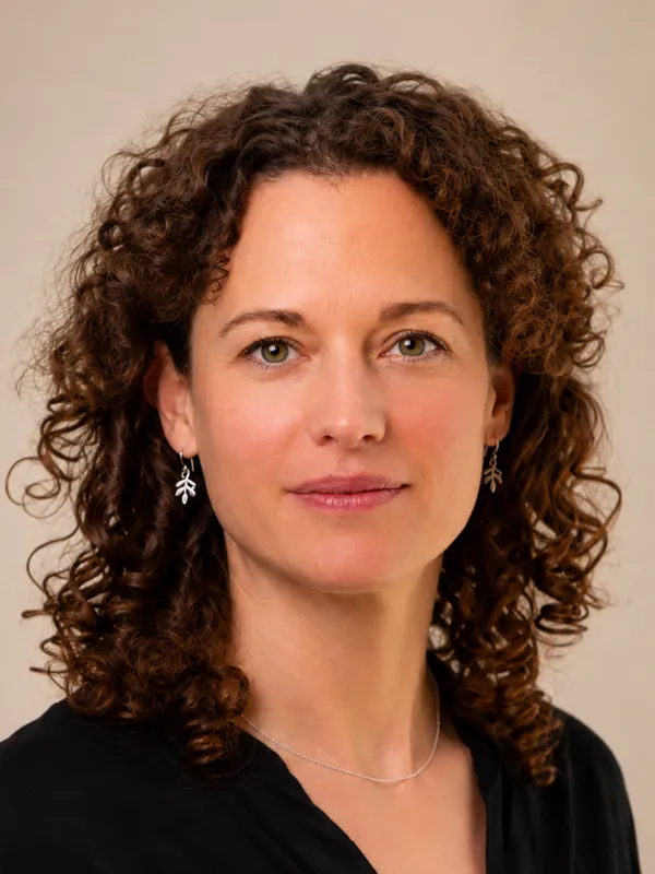 Porträt von Miriam Ovesny